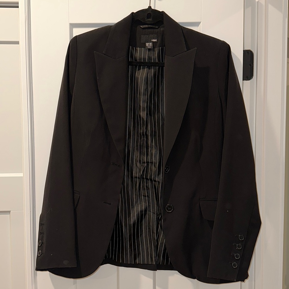 H&M black blazer